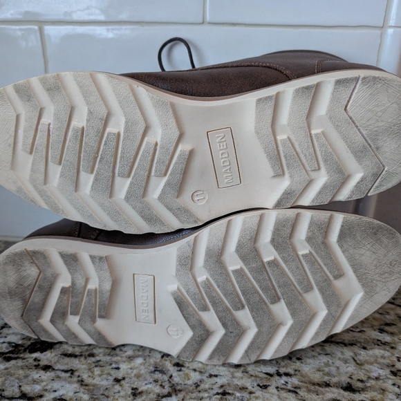 Steve Madden Brriol Chukka Boots Size 11 Cognac Brown EUC - Picture 8 of 8